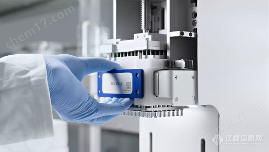 2.jpg epMotion 96 Flex 96通道智能移液系統(tǒng)