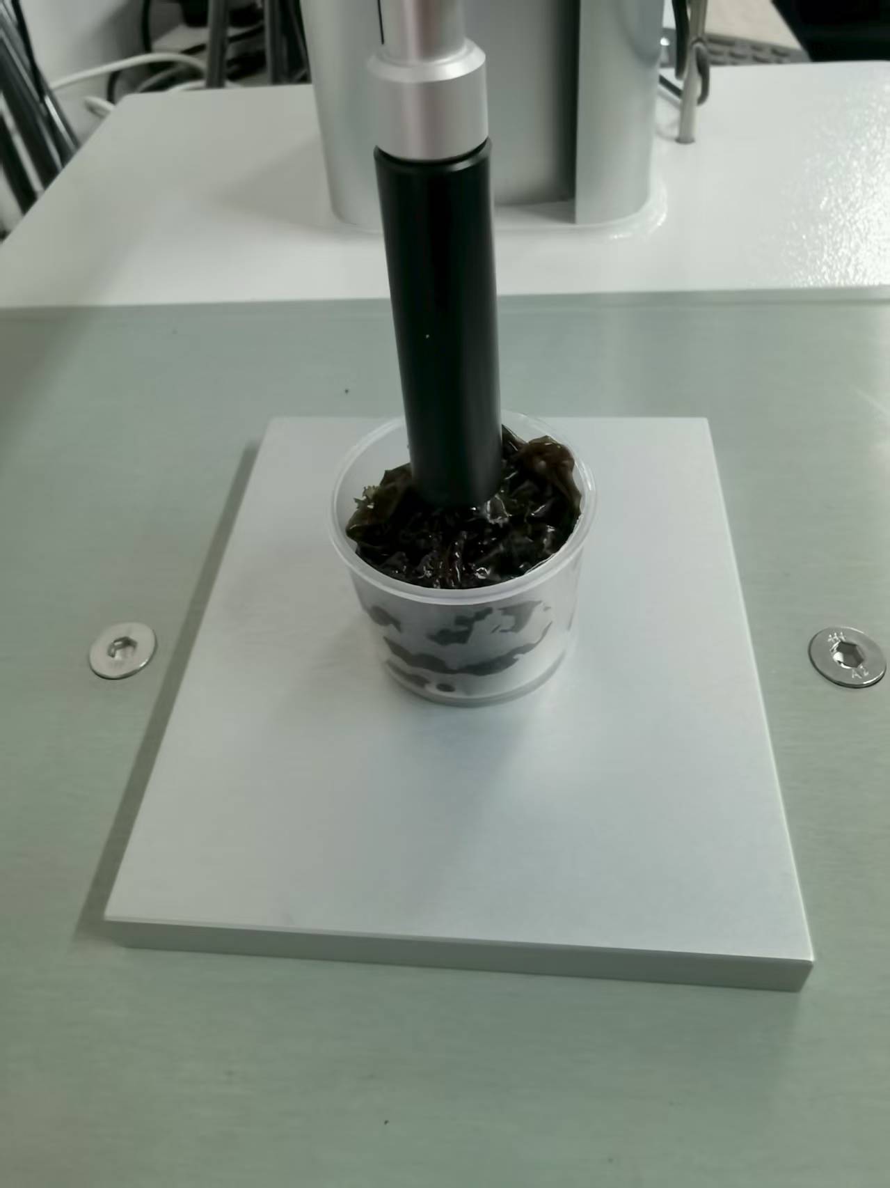 上海騰拔國產(chǎn)質(zhì)構(gòu)儀用于測定膏霜產(chǎn)品的硬度等指標(biāo)