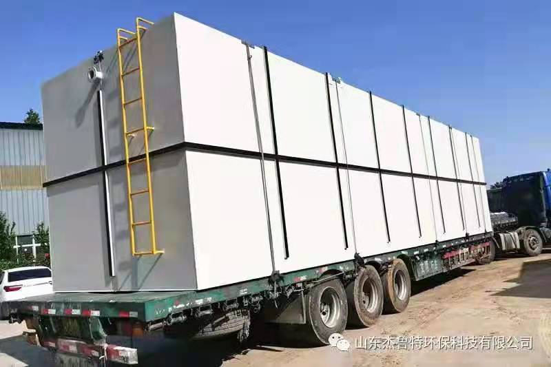 服裝廠污水處理設(shè)備準(zhǔn)時發(fā)出！