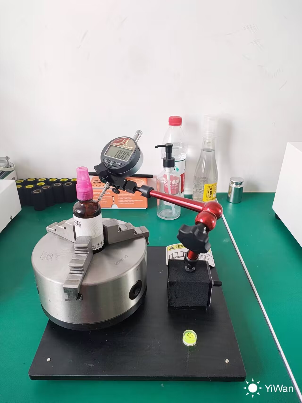 饮料瓶垂直度偏差测试仪